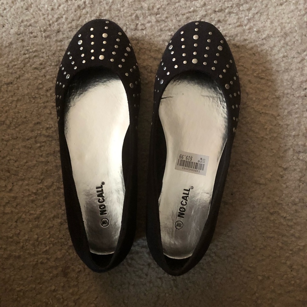 Black flats